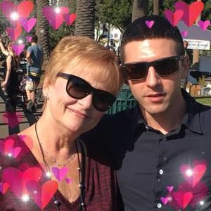 Meet your Posher, Debbie